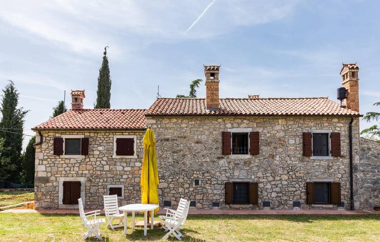 Ferienhaus für 4 Personen, mit Terrasse in Kosinozici