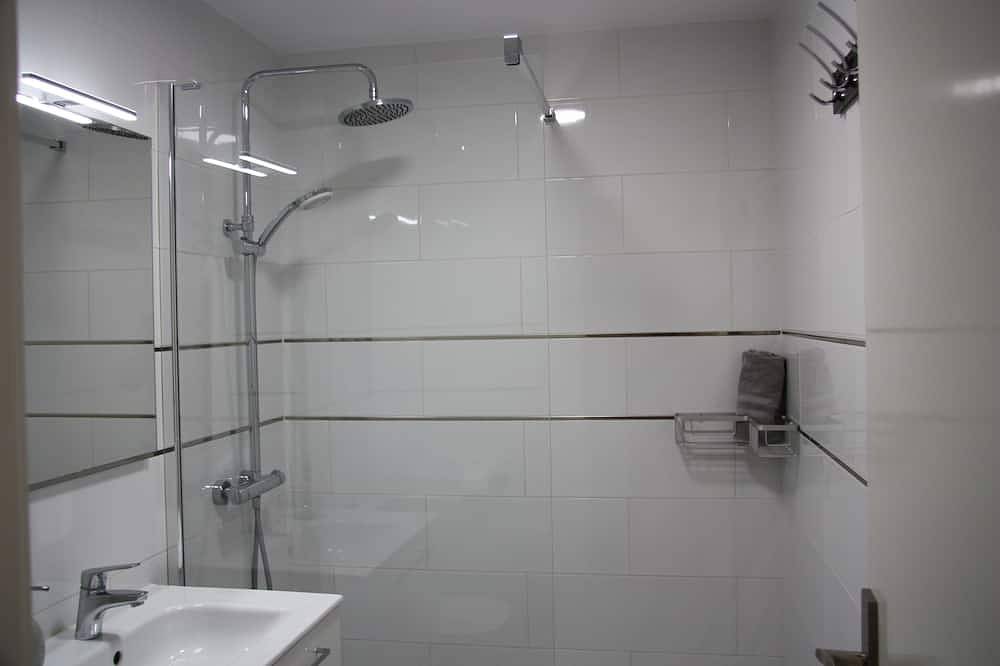 Entire apartment, Beachfront Oasis Del Mar I – Ground Floor 2 Bed / 2 Bath with Pool in Ventanicas-El Cantal, Mojácar