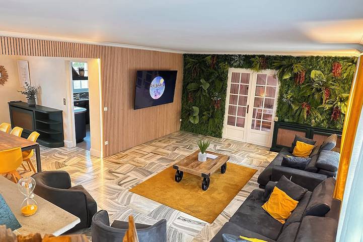 Villa pour 15 personnes, avec Jardin