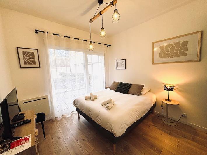 Ferienwohnung für 2 Personen, mit Terrasse in Reims