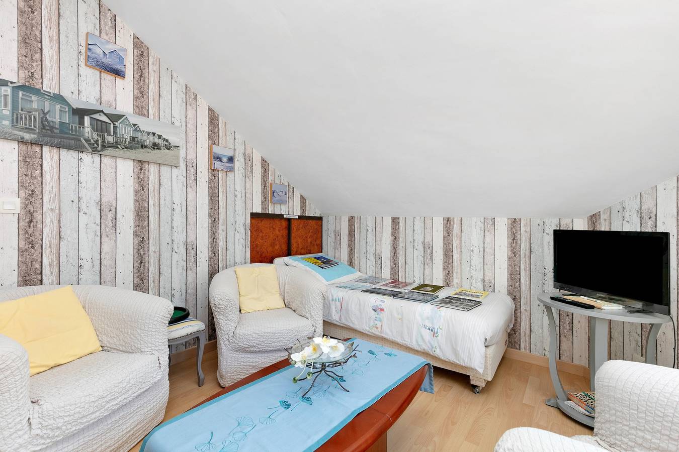 Gästezimmer „Chez Anne-Marie et Constant“ mit gemeinsamer Terrasse, Garten und Wlan in Pornichet, Côte d'Amour