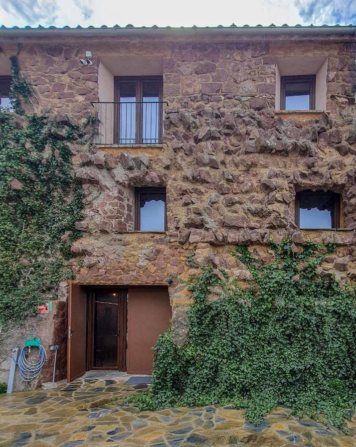 Gîte pour 2 personnes, avec piscine et terrasse à Prades (Espagne) - 2