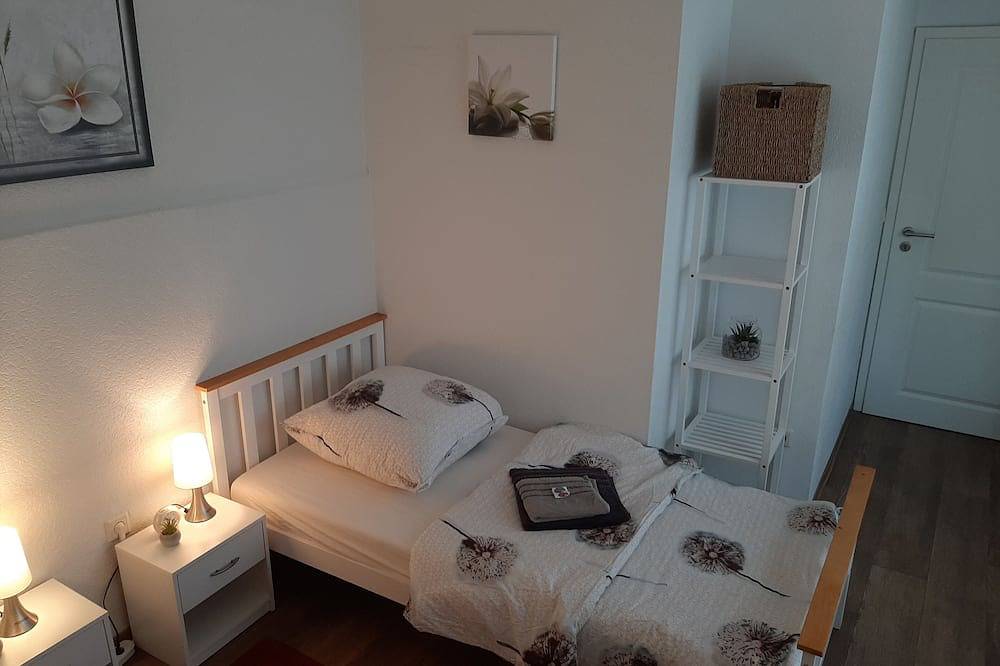 Ganze Wohnung, 2 bedroom apartment in haren (ems) in Schloss Dankern, Haren (Ems)