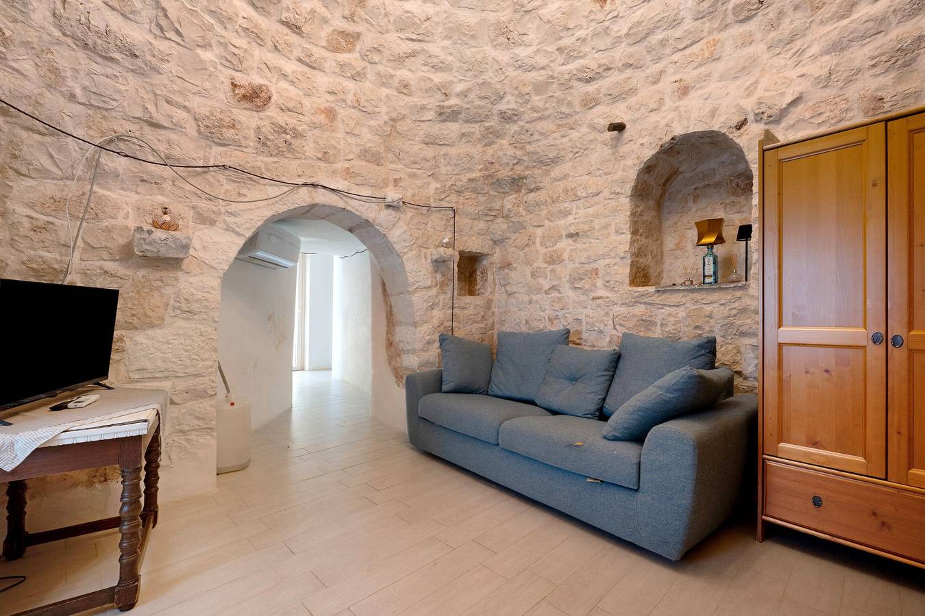 Trulli Marosa: casa vacanze con piscina privata, Wi-Fi e aria condizionata in Castellana Grotte, Provincia di Bari
