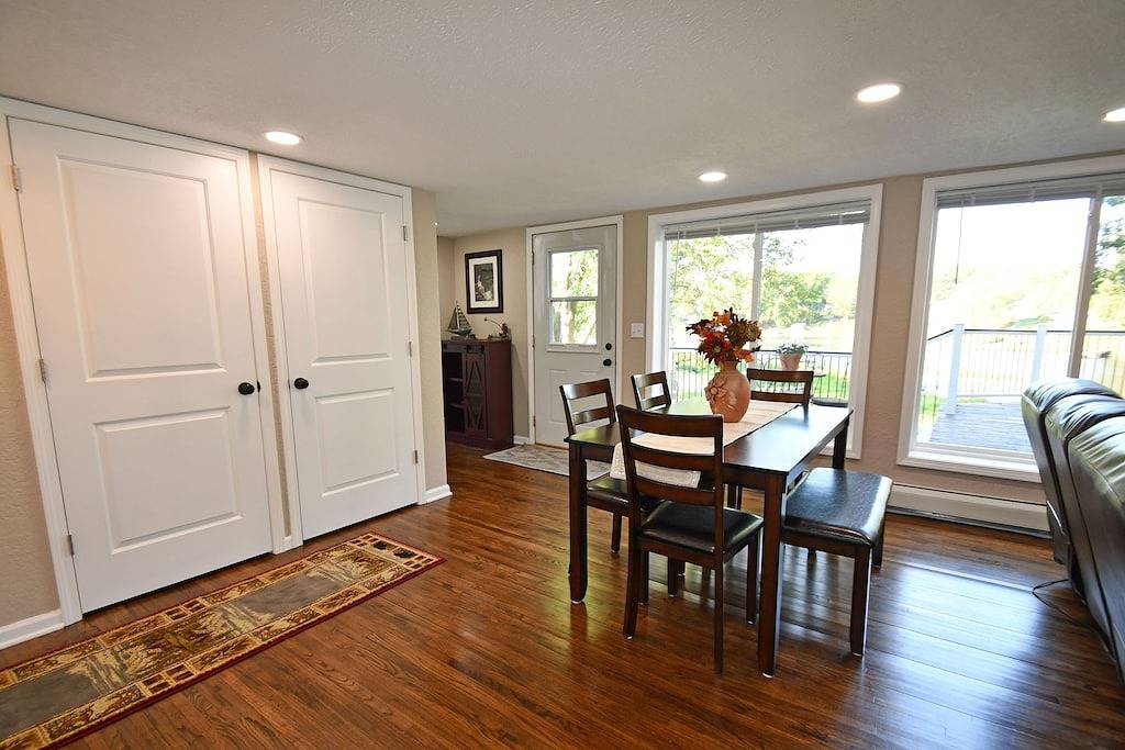 Kayaks - Firepit - Dock - Fishing & more! in Chisago County