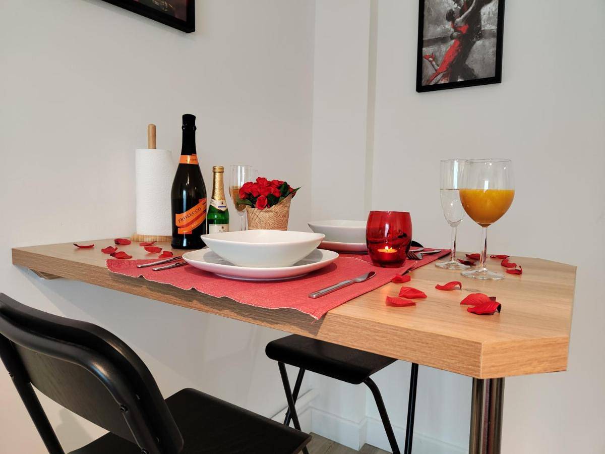 Appartement entier, One-Bedroom Apartment in Mulhouse, Région de Mulhouse