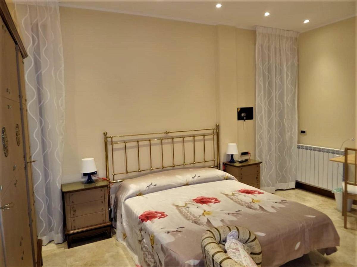 B&b aurora in Gravina di Catania, Catania e dintorni