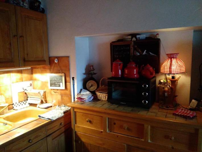 Gîte pour 2 personnes, avec jardin ainsi que vue et balcon à Andon - 4