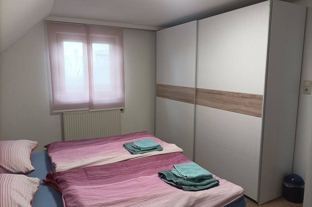 Ganze Wohnung, Großzügige gemütliche Wohnung in Ammernähe mit Balkon in Peißenberg, Pfaffenwinkel