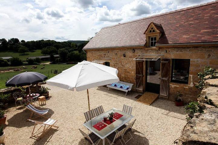 Gîte pour 4 personnes, avec jardin