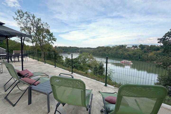 Villa pour 10 personnes, avec Balcon et Jardin