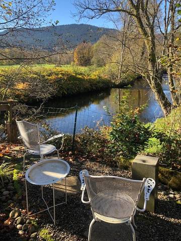 Gîte pour 3 personnes, avec vue et terrasse, adapté aux familles à Saulxures-sur-Moselotte