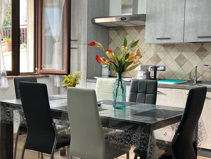Casa vacanza per 6 persone, con giardino e panorama nonché piscina - 1