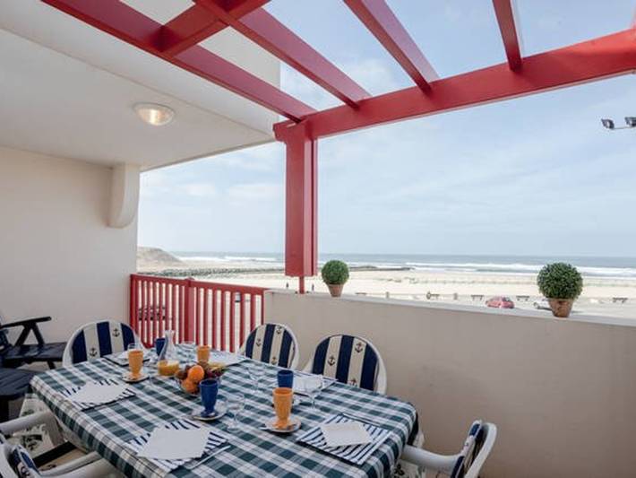 Ferienwohnung für 4 Personen, mit Terrasse in Landes