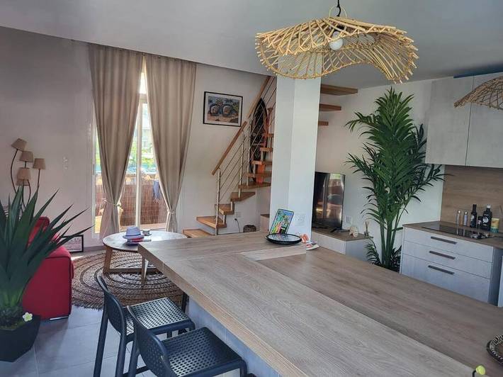 Gîte pour 4 personnes, avec balcon dans Plage de la Saline - 2