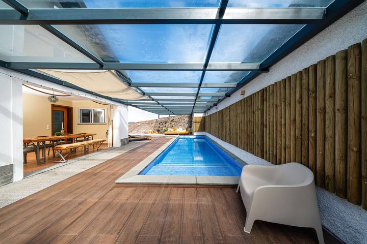 Villa para 4 pessoas, com terraço e piscina em Madeira