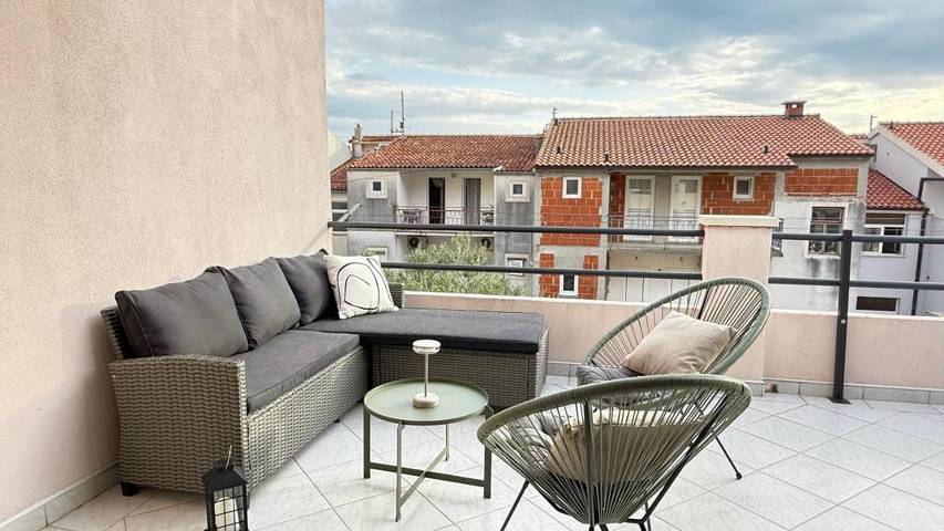 Maison d’hôte pour 7 personnes, avec terrasse à Makarska - 4