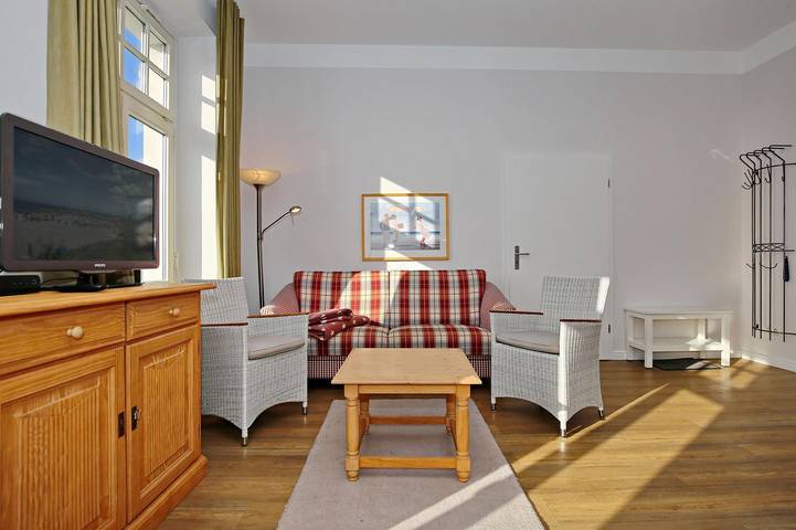 Ferienwohnung für 4 Personen, mit Balkon in Kühlungsborn - 3