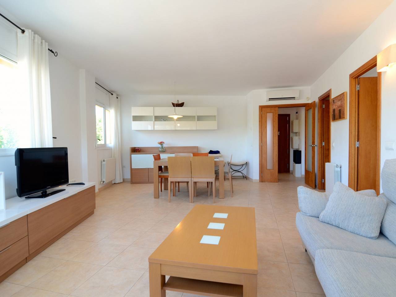 Ganze Wohnung, Apartment in Pals mit Terrasse und Gemeinschaftspool in Pals, Costa Brava