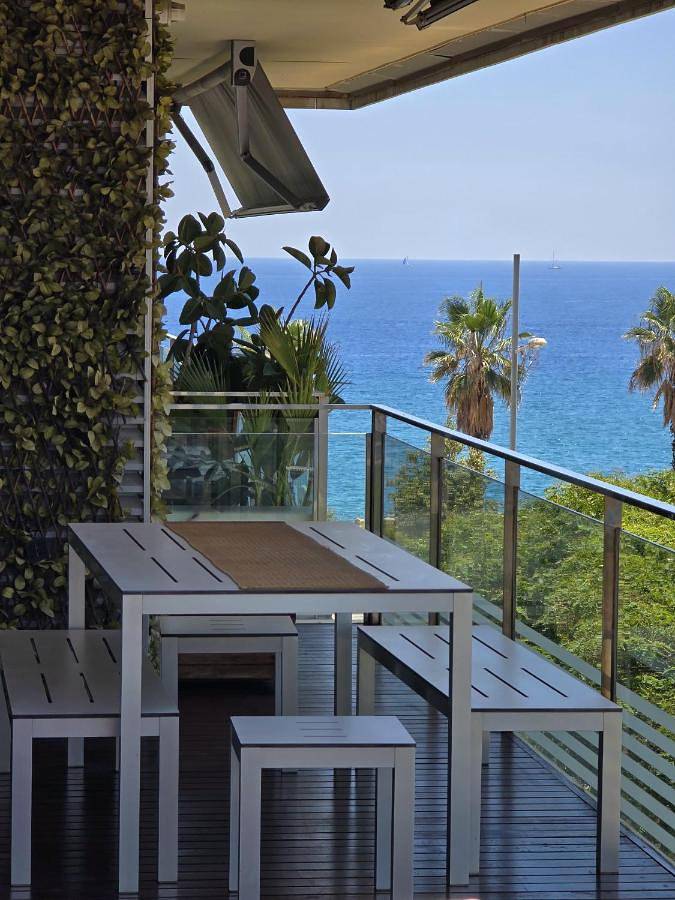 Ganze Ferienwohnung, Apartamento Bea Beach in Badalona, Barcelonès
