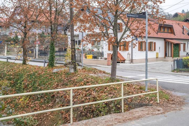 Villa pour 5 personnes, avec terrasse et vue à Zagreb - 2