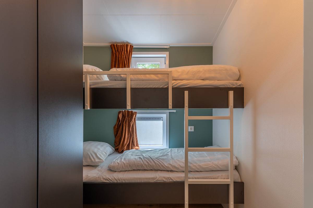 Vakantiepark De Thijmse Berg — Family Lodge met hottub | 6 personen in Rhenen, Provincie Utrecht