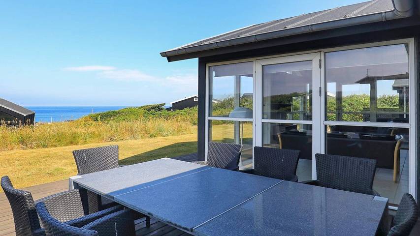 Ferienhaus für 7 Personen, mit Terrasse und Whirlpool in lønstrup - 2