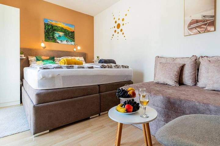 Ganze Wohnung, One Bedroom Apartment with Terrace in Vukovar, Vukovar-Srijem