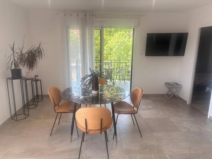Appartement de vacances pour 6 personnes, avec Balcon et Terrasse ainsi que Jardin et Vue