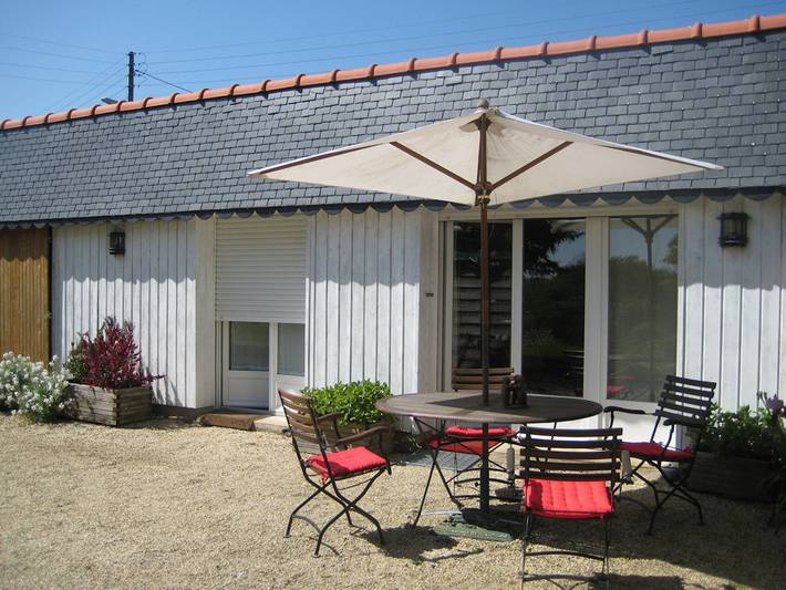 Gîte pour 2 personnes, avec terrasse et jardin
