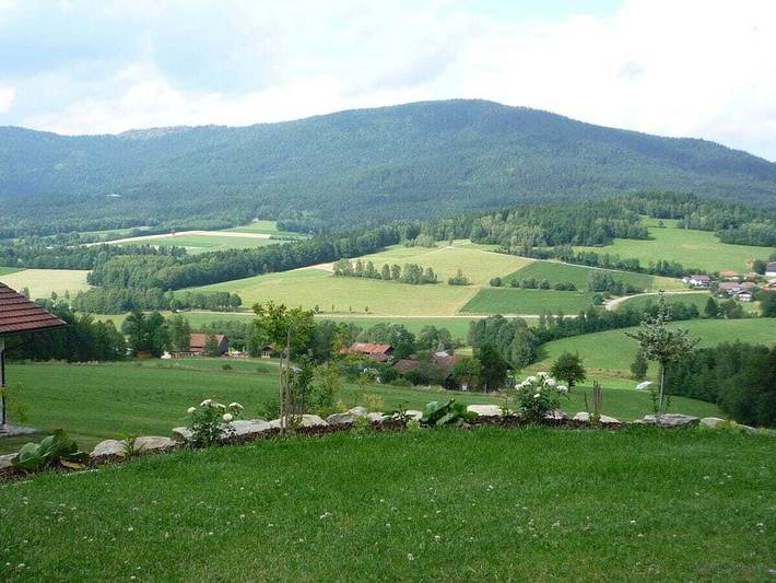 Vista del valle de Meindl in Arnbruck, Baviera Oriental