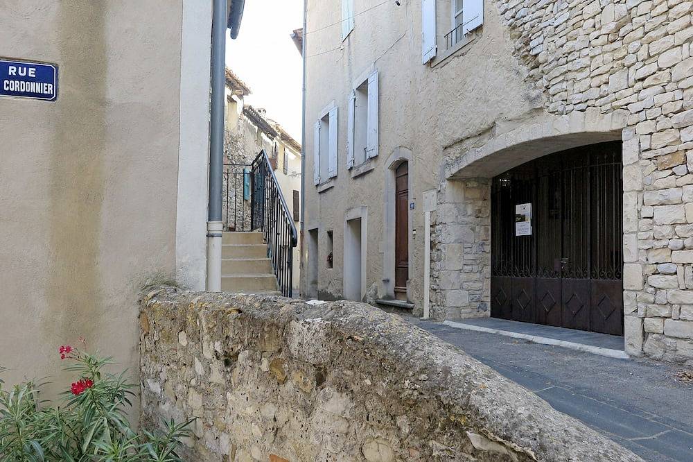 La Baume des Pèlerins in Sablet, Vaucluse