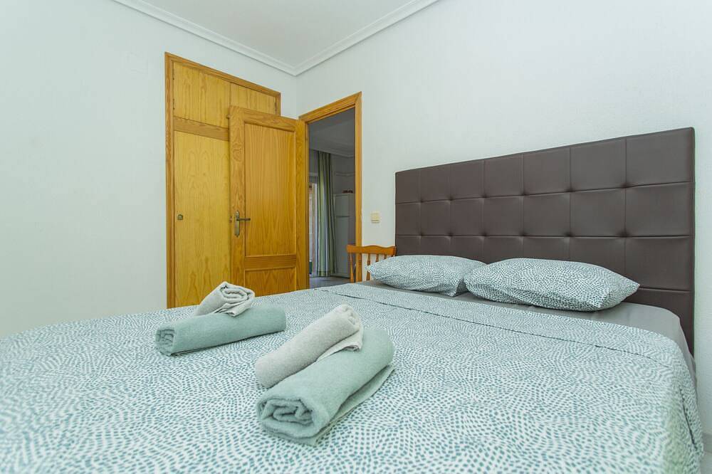 Apartamento entero, 135 Perfect Relax - Alicante Holiday in Torrevieja, Costa Blanca