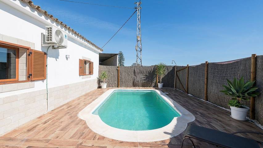 Chalet para 4 personas, con piscina en Barbate