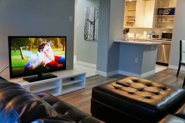 Holiday Rental for 4 People in Calgary, Canadian Rocky Mountains, Photo 1
