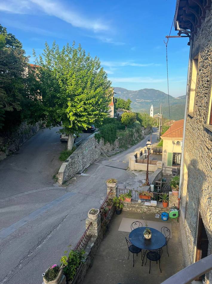 Gîte pour 6 personnes, avec terrasse à Santo-Pietro-di-Tenda - 2