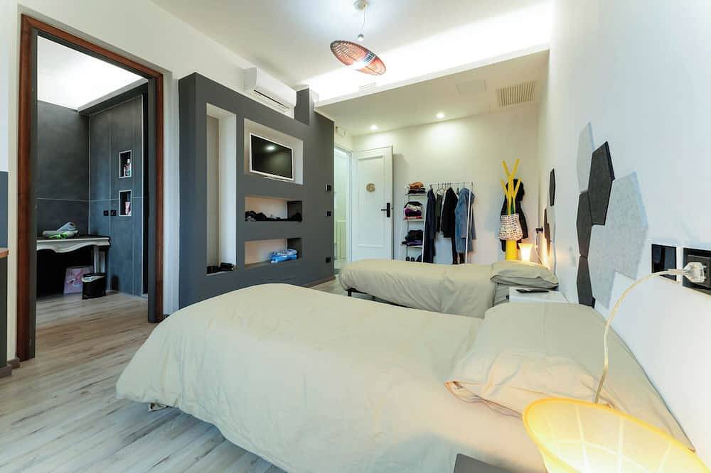 Ganze Wohnung, Camillo Rooms - Room n. 6 - close to Borgosesia between Valsesia and Valsessera in Crevacuore, Walliser Alpen