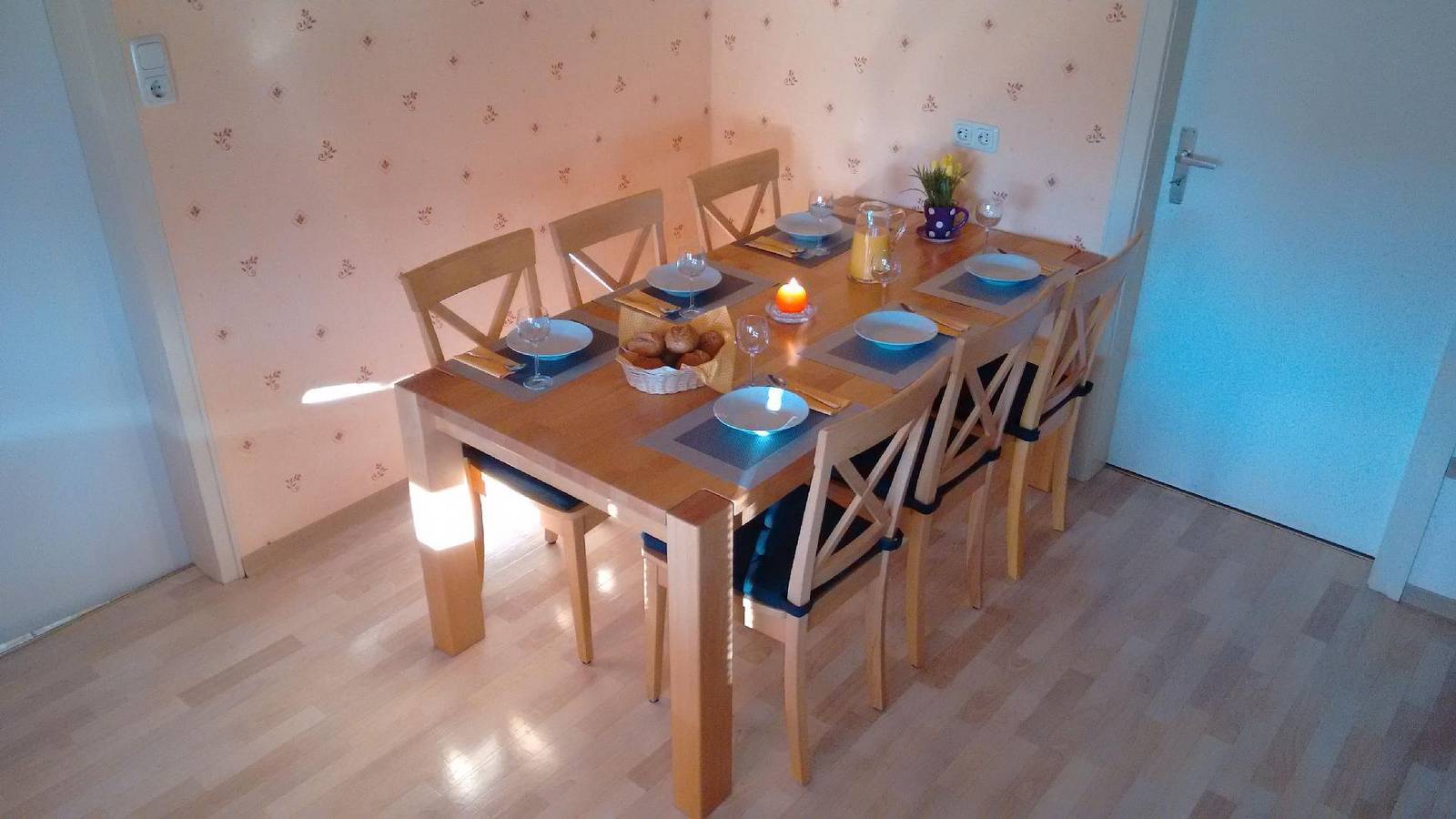 Ganze Ferienwohnung, Komfortable Ferienwohnung mit großem Garten in Samtgemeinde Land Wursten, Wurster Nordseeküste