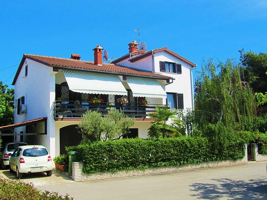 Ganze Wohnung, Ferienwohnung für 2 Personen mit Balkon in Poreč, Grad Poreč