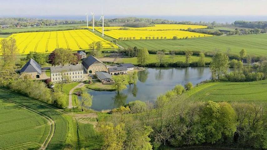 Ferienhaus für 8 Personen, mit Garten und Balkon in Steinberg
