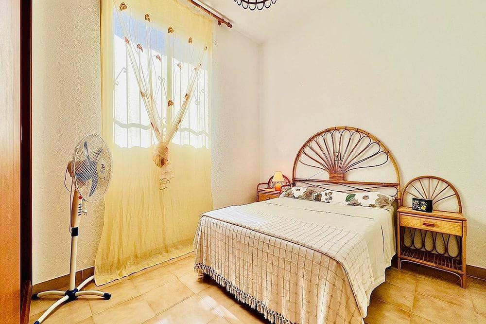 6/9 personas - Piso con vistas al mar y montaña a 400 metros de la playa de San Ginés in El Pinar de San Gines, Cartagena