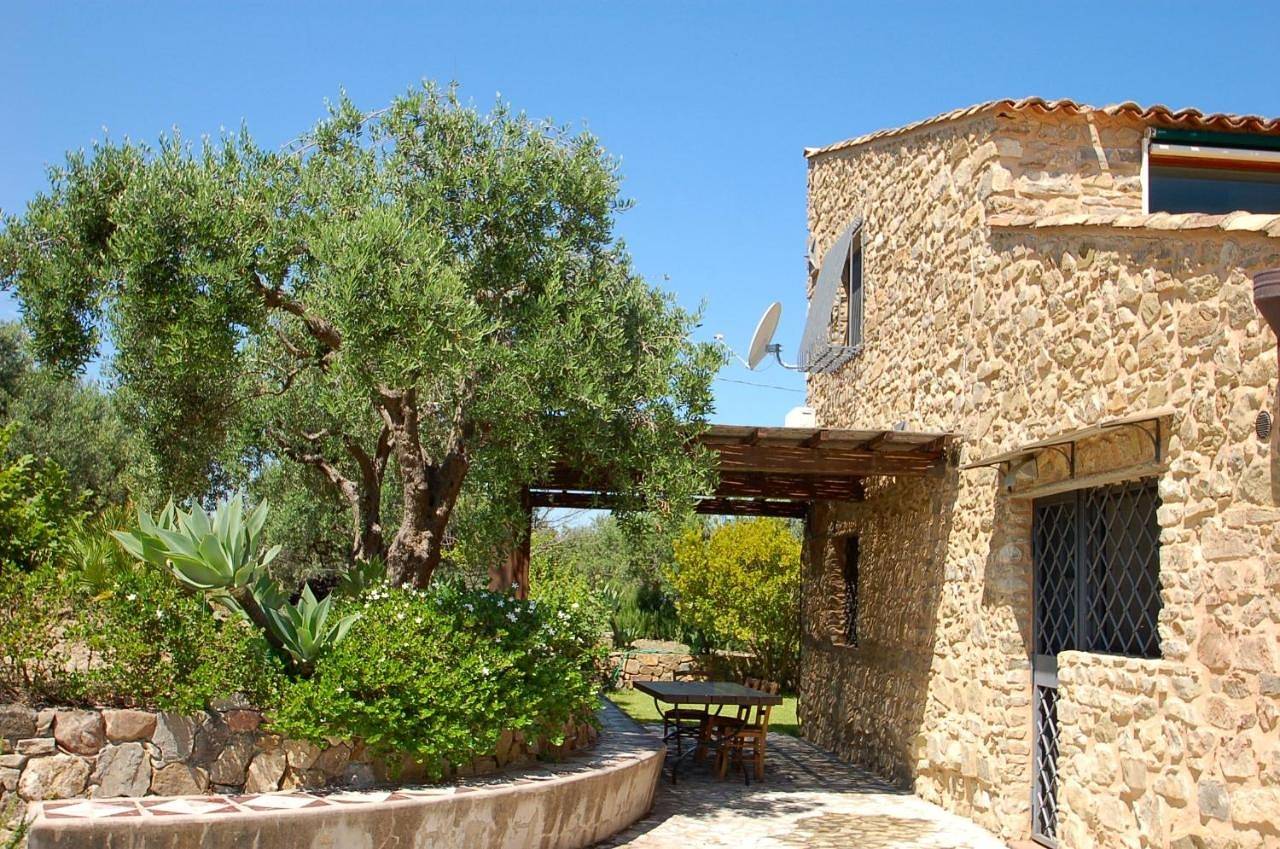 Villa con piscina vicino Cefalù (Sanificata) in Collesano, Provincia di Palermo
