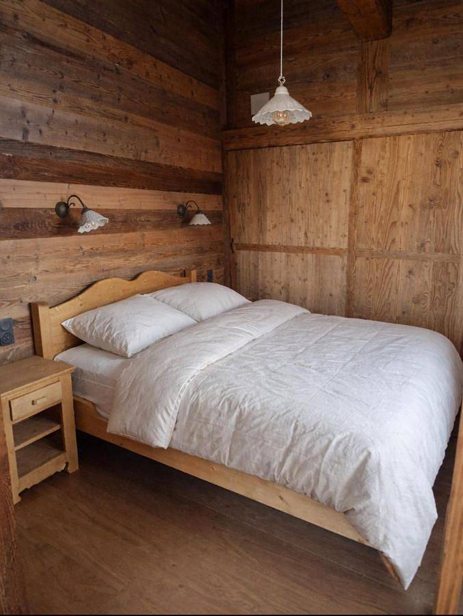 Mixed Dormitory Room in Valmeinier, Région de Saint-Jean-de-Maurienne