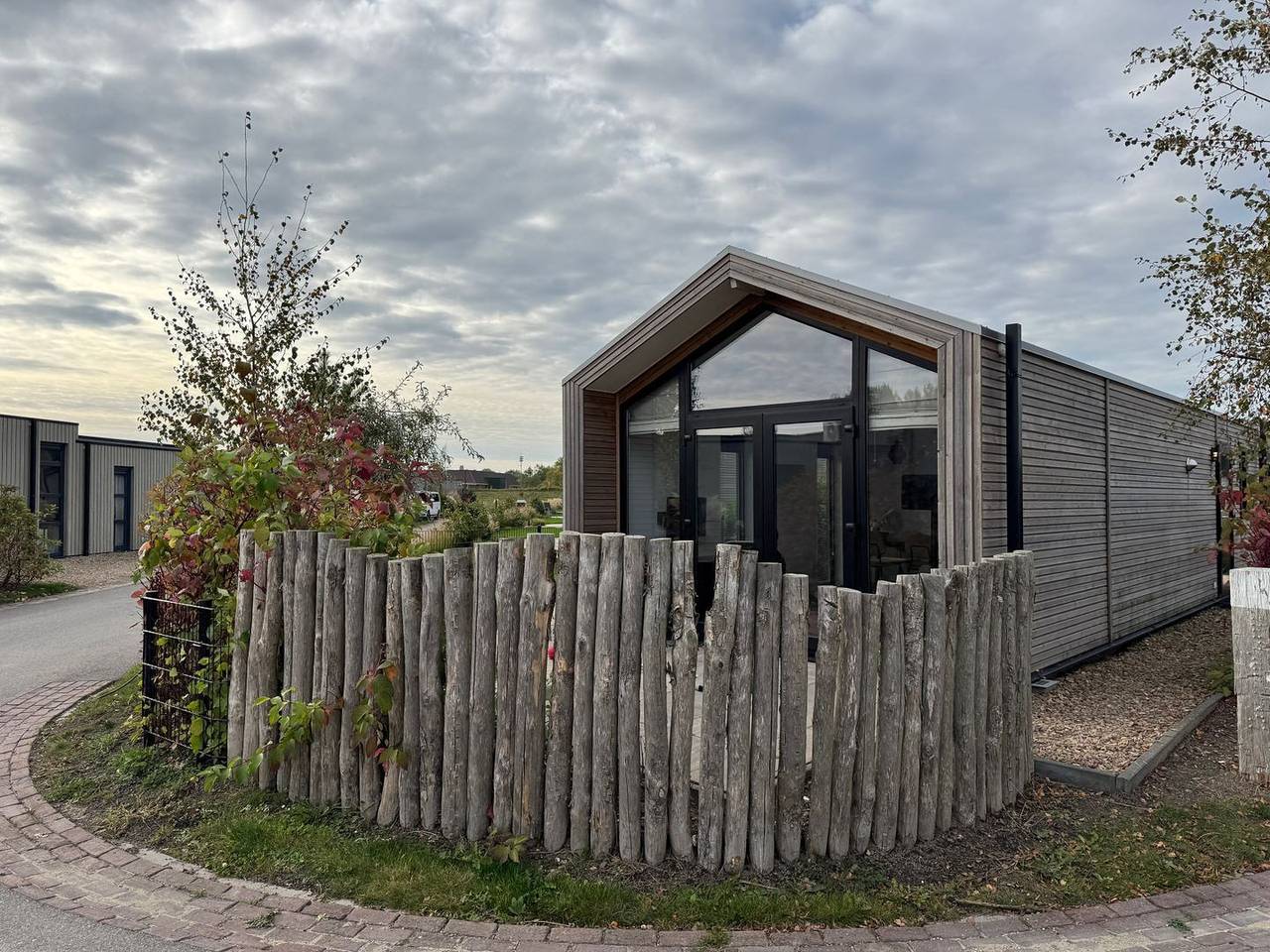 Neu mit Zaun : Beachhouse "Meereszauber" Enkhuizen: Hunde willkommen & Meerblick in Enkhuizen, Ijsselmeer