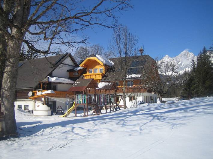 Bauernhaus für 4 Personen, mit Garten und Balkon, kinderfreundlich in Ramsau am Dachstein - 2