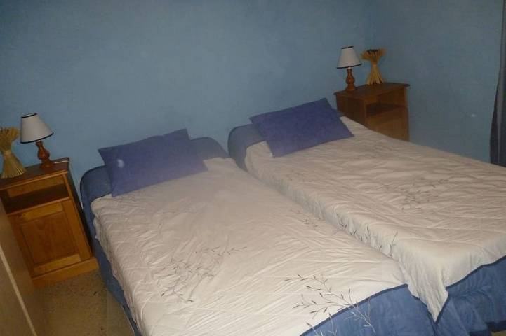 Gîte pour 3 personnes, avec balcon à Sault - 2