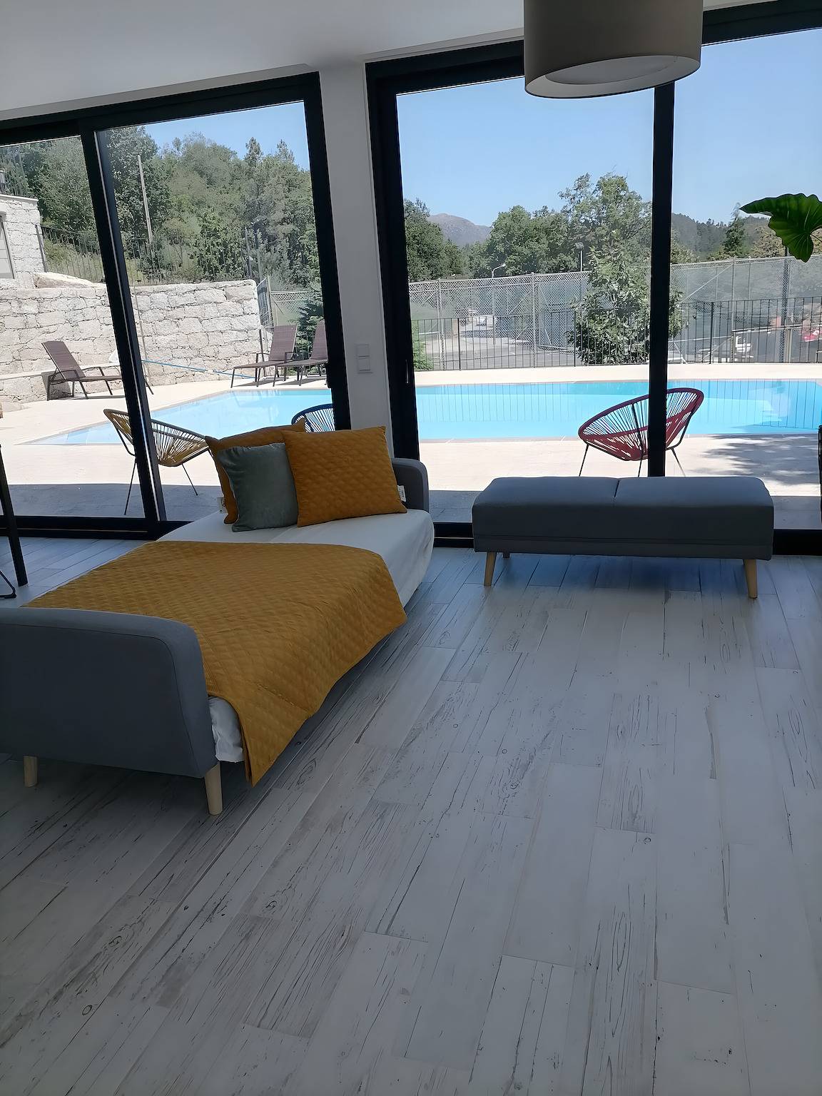 Ferienhaus 'Casa do Chapim' mit Bergblick, Wlan und Klimaanlage in Campo do Gerês, Braga Distrikt