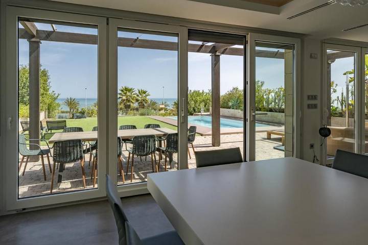 Casa rural para 9 personas, con Terraza y Jardín además de Piscina y Vistas en Elche - 3
