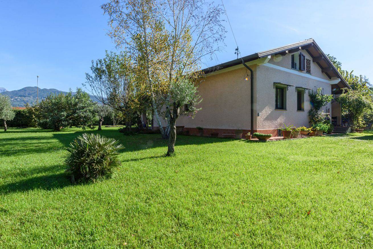 Villa für 7 Personen mit Garten in Marina di Pietrasanta, Pietrasanta