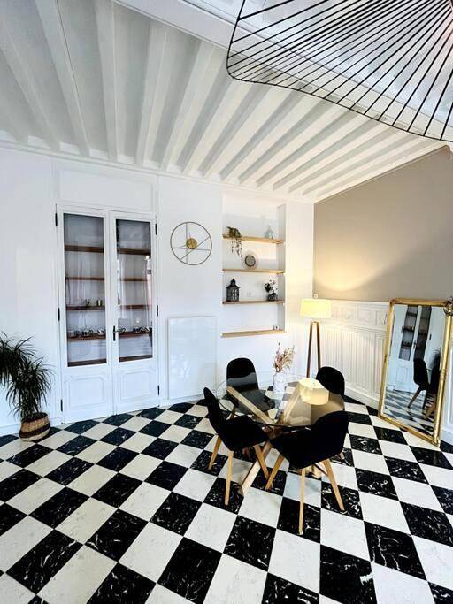 Appartement entier, One-Bedroom Apartment in Arras, Région d'Arras